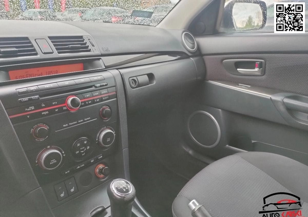 Mazda 3 cena 6900 przebieg: 194000, rok produkcji 2007 z Radzymin małe 529